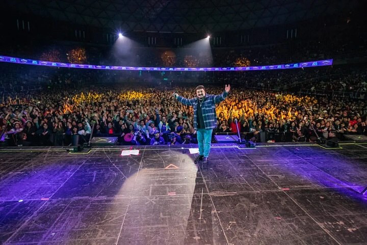 amar azul contrataciones
